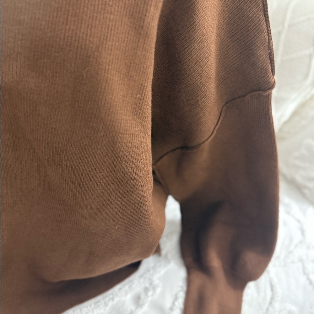 Elegant Brown Crew Neck Sweater - Picture 8 of 13